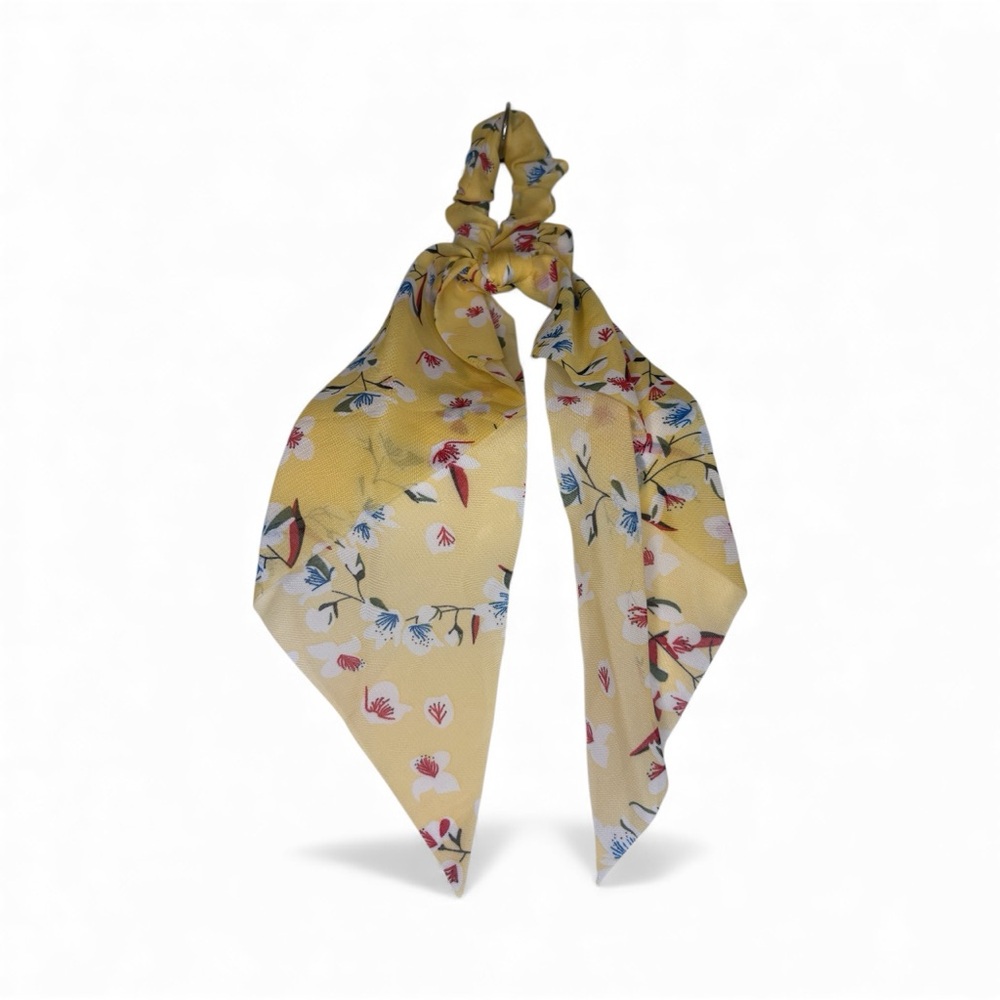 NWOT Yellow Floral Scrunchie Hair Scarf – Vibrant Chic Hair Accessory